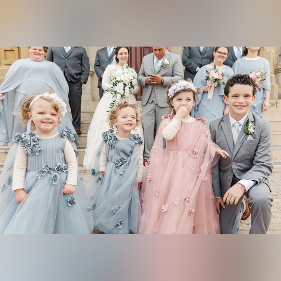 Kristen Perez❤︎︎ - Picture 5 of 16